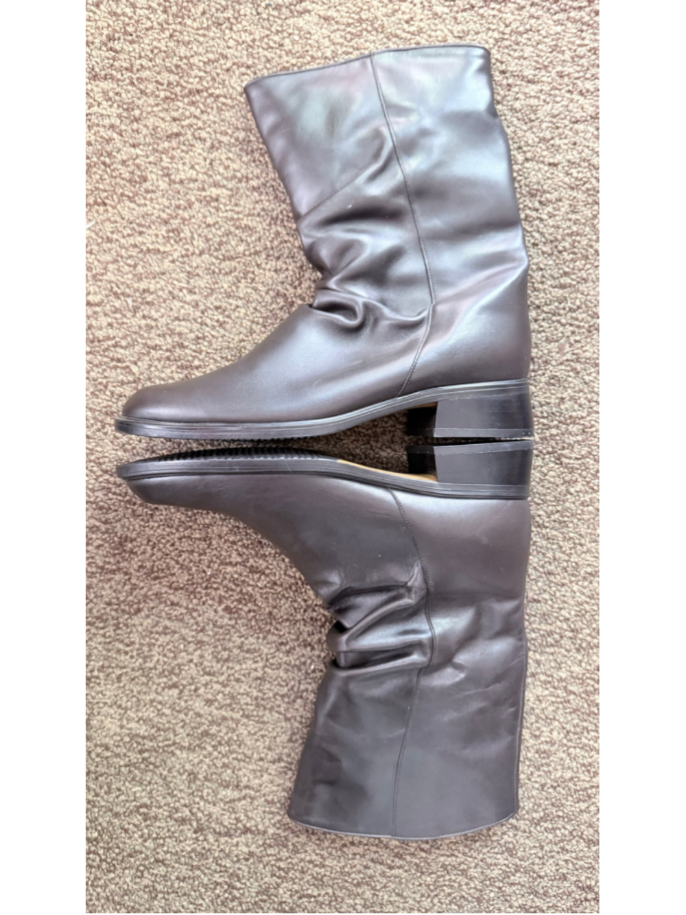 Women's Santana Canada Brown Heeled Boots Size 10